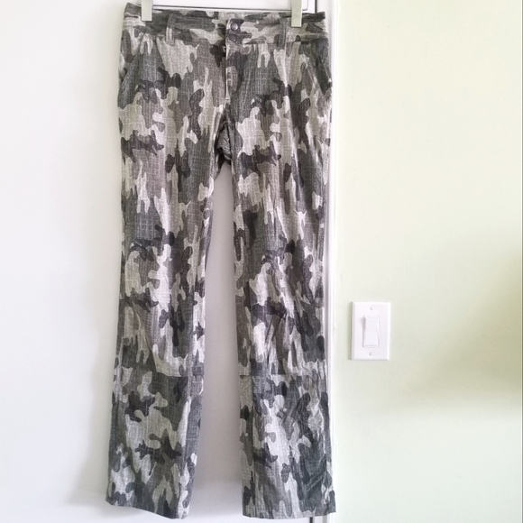 Columbia women's camo pants size 8 - Picture 1 of 7